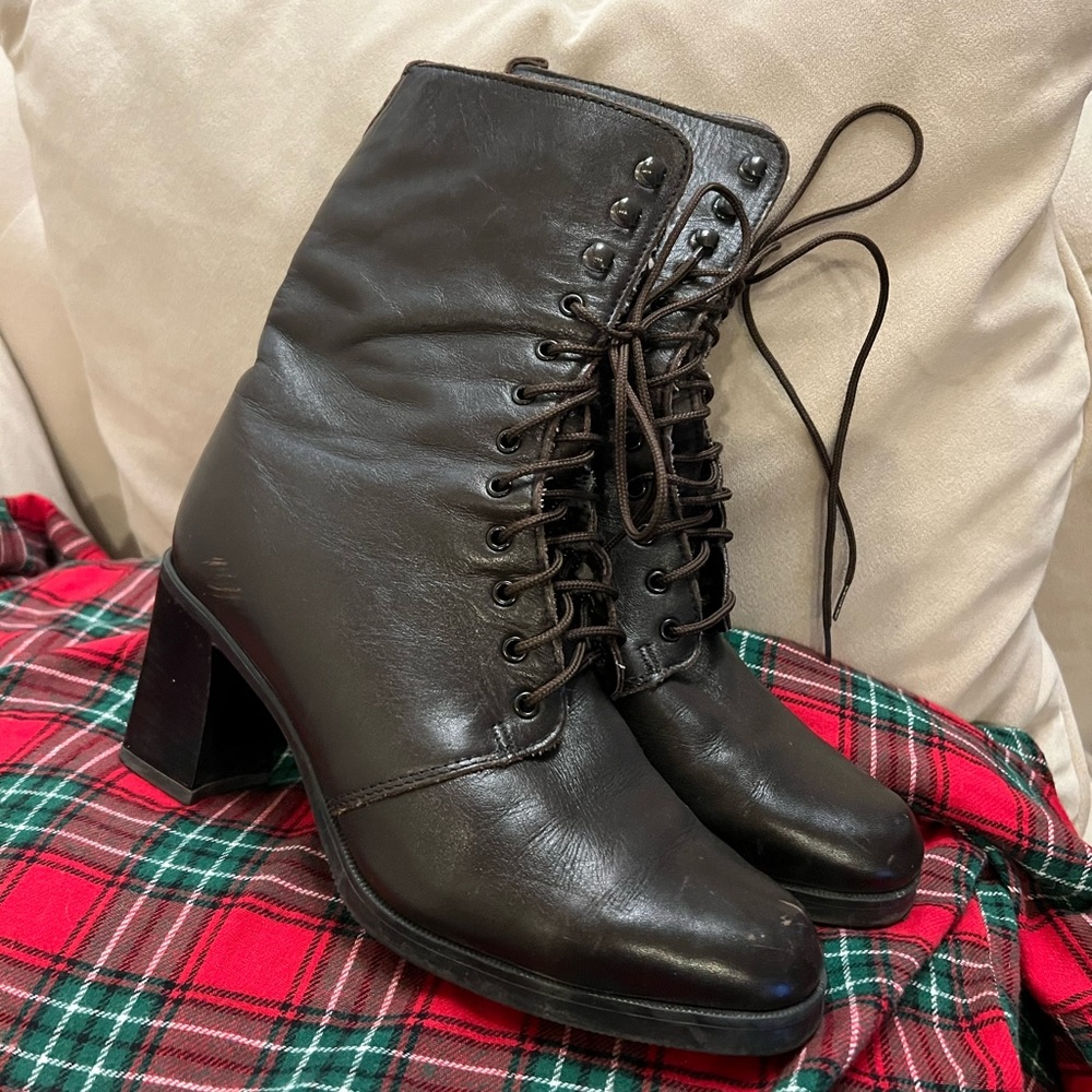 Details boots